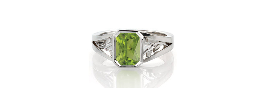 Peridot-Ring Unique Engagement Rings 