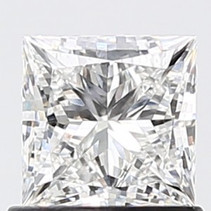 Princess 0.94 carat E VVS2 Photo