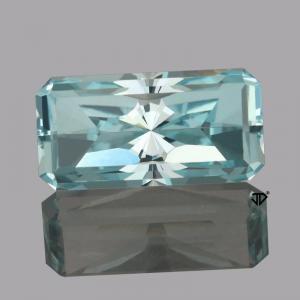 Aquamarine Radiant 4.59 carat Blue Photo