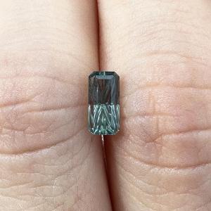 Sapphire Radiant 1.00 carat Blue Photo