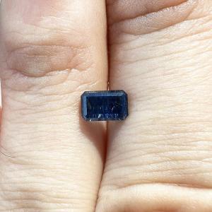 Sapphire Radiant 0.96 carat Blue Photo
