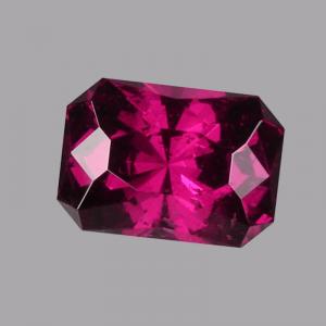Garnet Radiant 1.54 carat Purple Photo