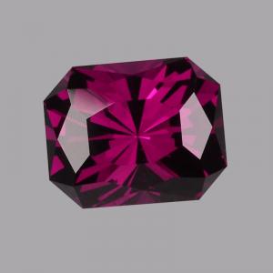 Garnet Radiant 2.65 carat Purple Photo