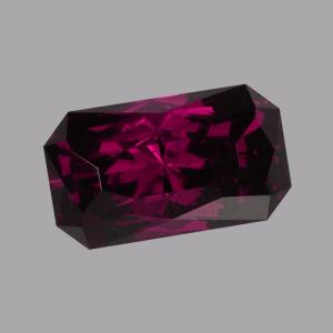 Garnet Radiant 3.82 carat Purple Photo