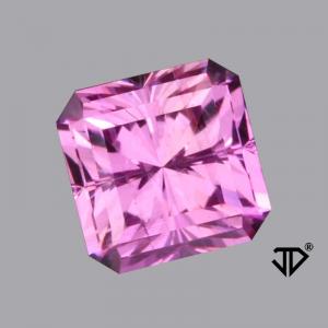 Sapphire Square 1.84 carat Pink Photo