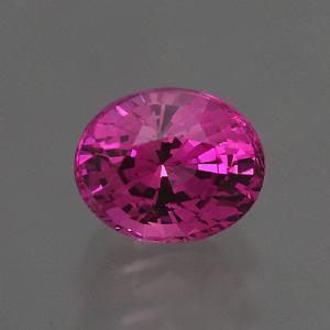 Sapphire Oval 2.33 carat Pink Photo