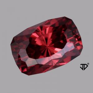 Zircon Cushion 8.24 carat Red Photo