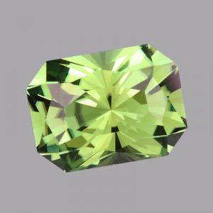 Tourmaline Radiant 1.94 carat Green Photo