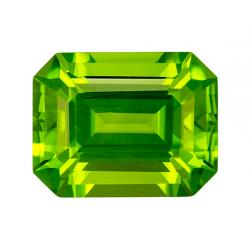 Peridot Emerald 3.67 carat Green Photo