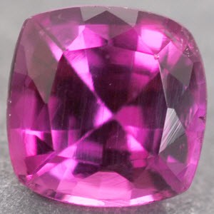 Sapphire Cushion 0.40 carat Pink Photo