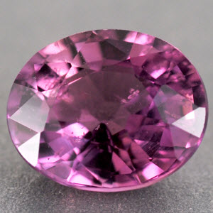 Sapphire Oval 1.37 carat Pink Photo