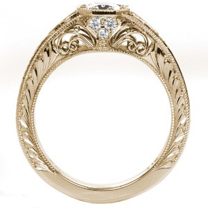 Antique inspired engagement ring in Cedar Rapids.