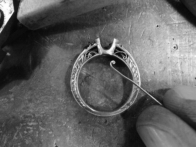 1651_2_macro Unique Engagement Rings 